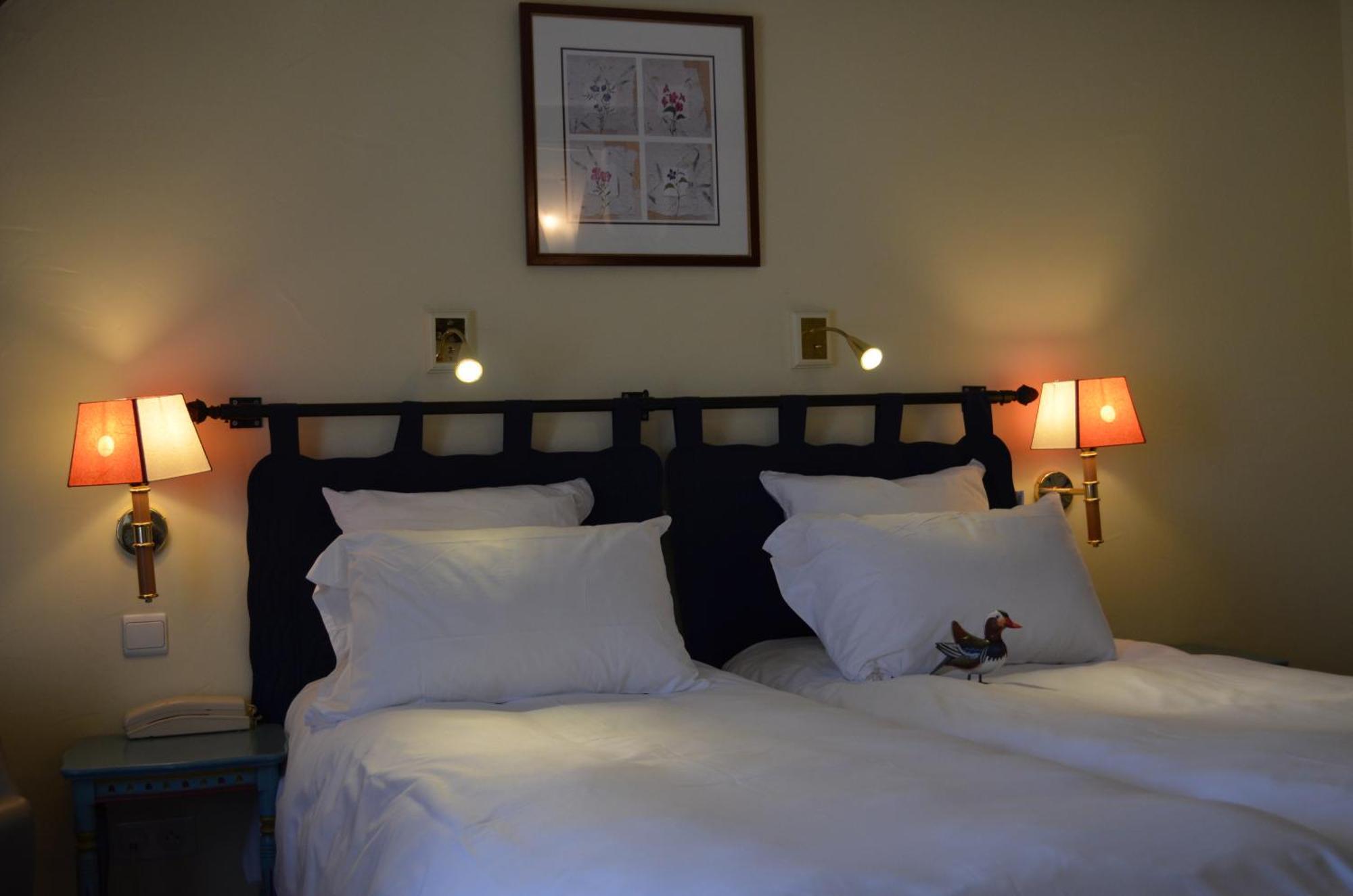 Logis Hotel Auberge Du Cheval Blanc Yvoy-le-Marron Εξωτερικό φωτογραφία